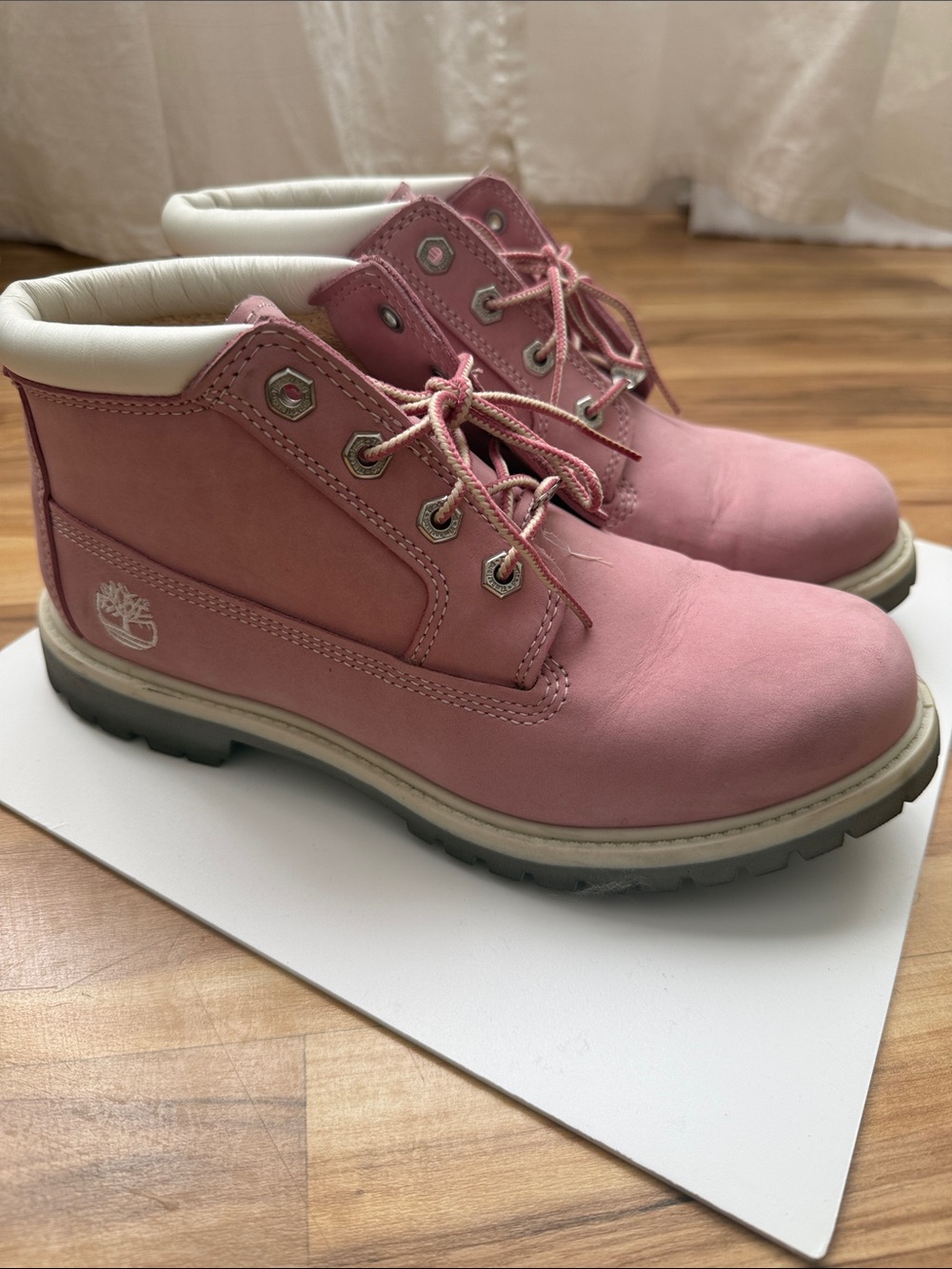 Women’s Pink Timberland Ankle Boots 9.5 W